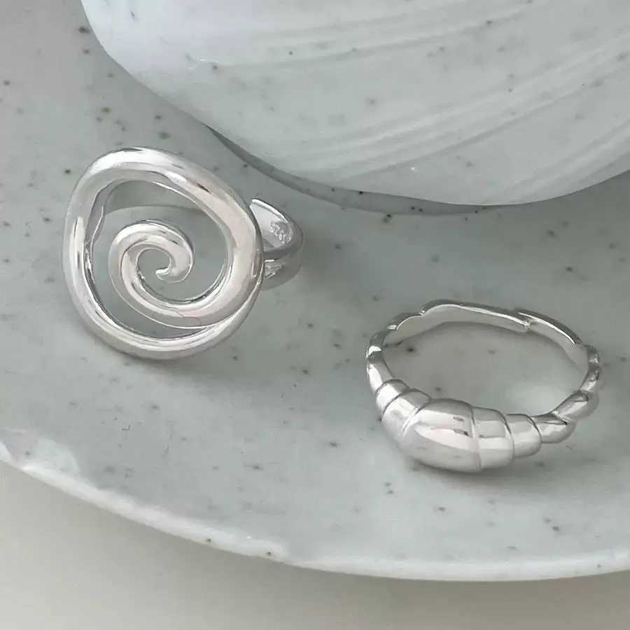 925 Sterling Silver Rings for Women Couple Minimalist Handmade Simple Round Line Ring Party Jewelry Gift Prevent Allergy XJ250606