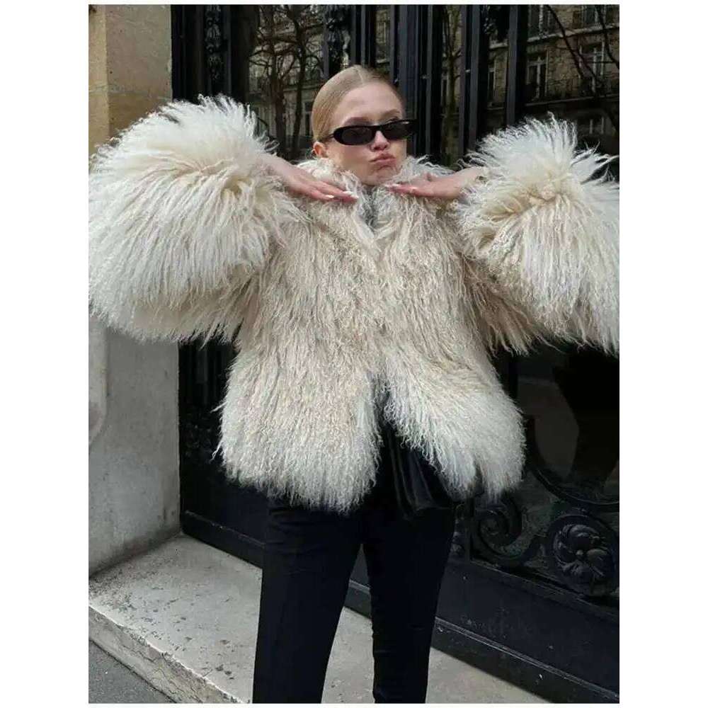 LGRQ 2025 winter fur coat,tassels round neck full sleeves jacket,warm thickness boober coats WQ10534