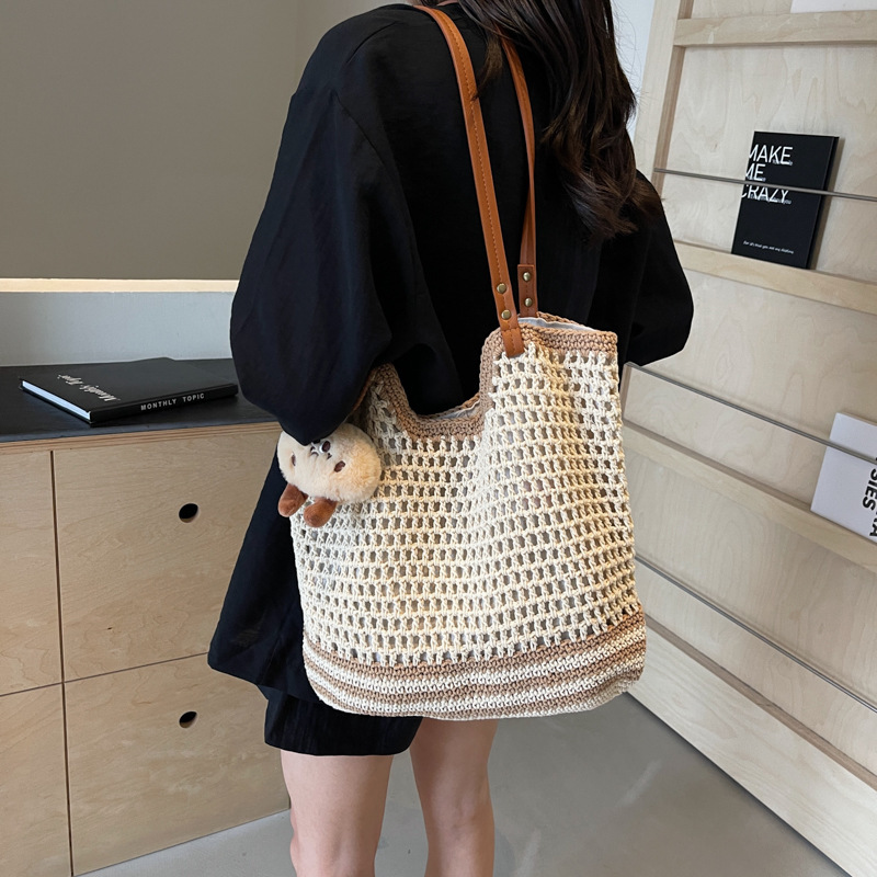 designer Large Capacity Woven Bag Women's 2025 New Straw Bag Beach Vacation Shoulder Bag Versatile Casual Tote Bag