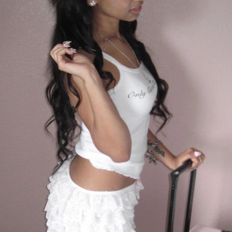 Letter Print Women Sexy Gothic Street Tshirt Y2k Aesthetic Hip Hop Sleeveless Vest Rock Vintage Clothes Harajuku Tee 2000s 250527