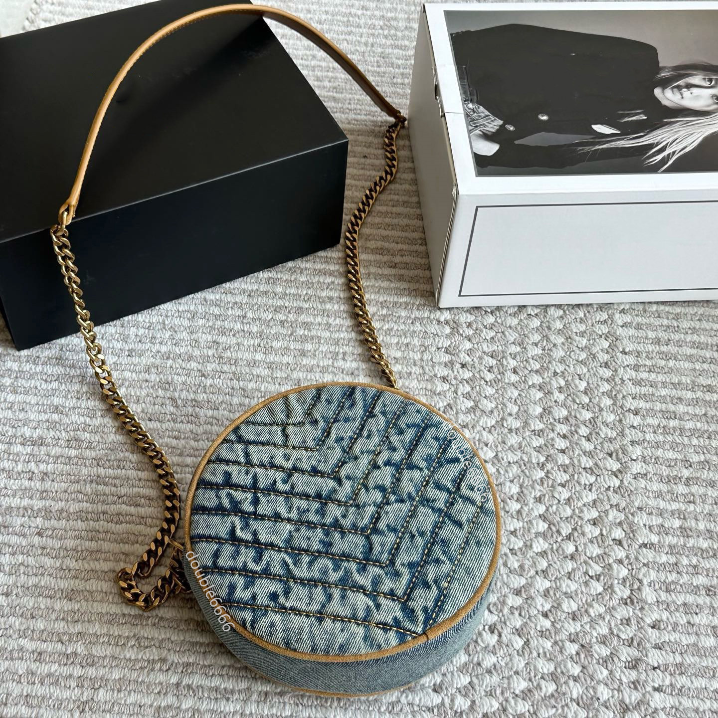 luxury Round tote bags designer woman mini chain Shoulder bag Crossbody Handbags Clutchs Purse Camera bag Women lipstick packet wallet Fashion Makeup Bag coin purse