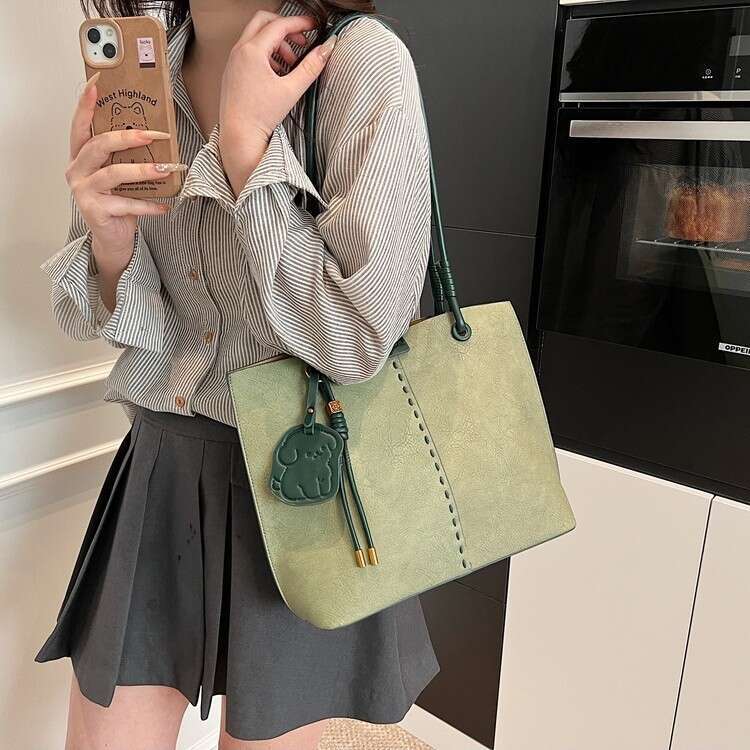 Work Commute Tote for Women, Korean Style Fashion Versatile Large Capacity Underarm Bag, 2025 New Simple Shoulder Bag