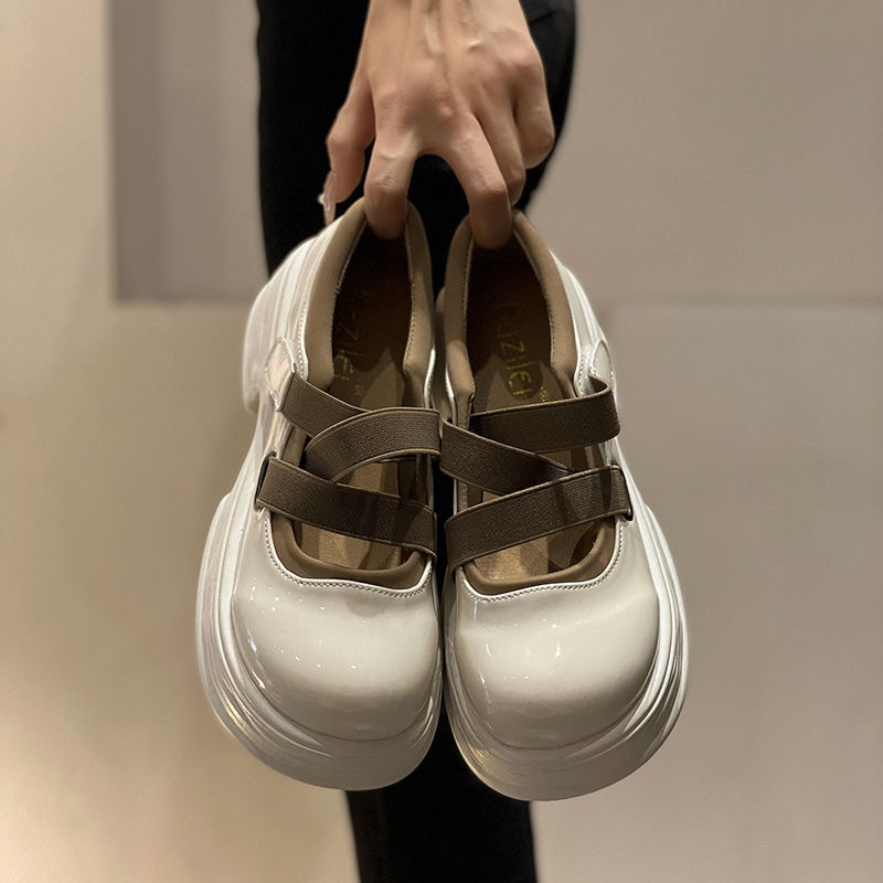 2025 free shipping fashion designer French Mary Jane small leather shoes women's sponge cake thick sole shallow mouth thick heel white