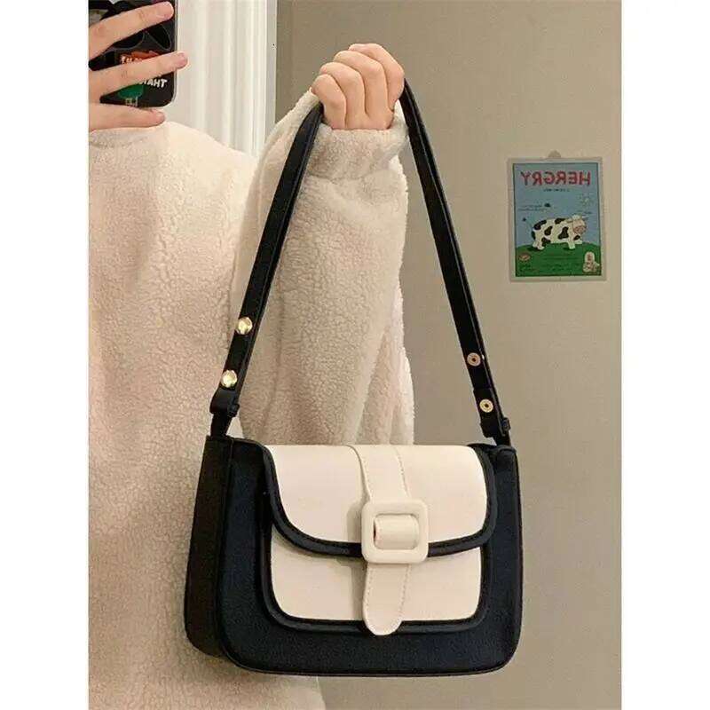 Niche Advanced New Cambridge Fashion All-In-One Underarm Female Design Small Square Student Style Crossbody Bag
