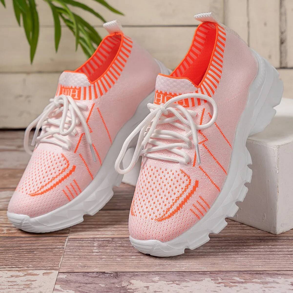 ddmyoutdoor Sneakers Women Mesh Elastic Fly Knit Thick Soft Sole Shoes Ladies Casual Breathable Lace Up Sports Zapatos De Mujer Summer Outdoor Outdoor
