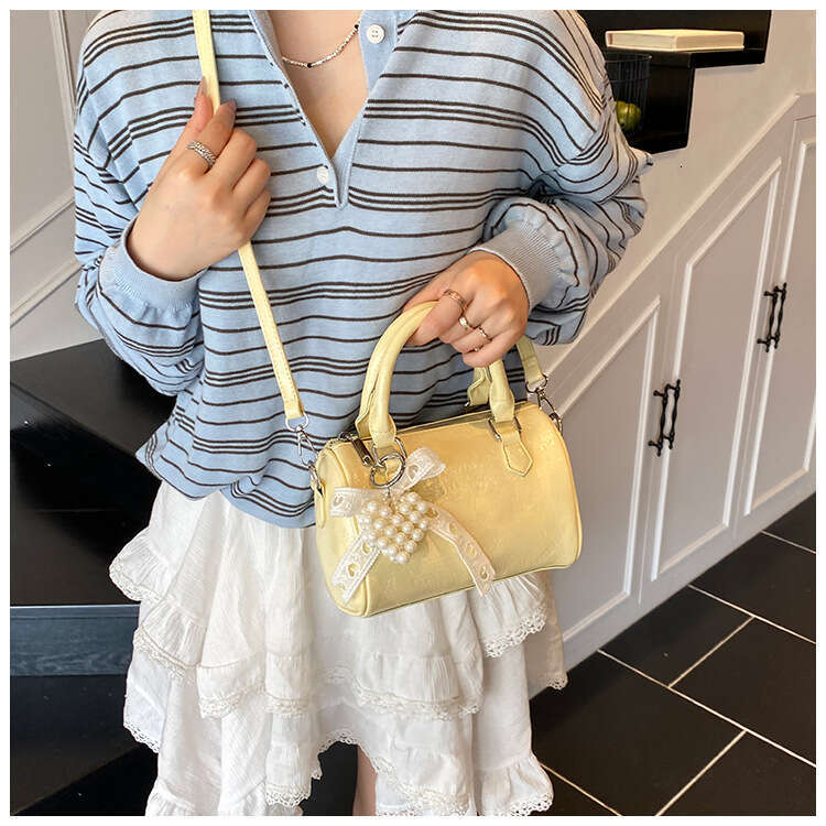 Textured Handbag for Women 2025 Spring New Crossbody Fashion Simple Trendy Shoulder Cylinder Bag