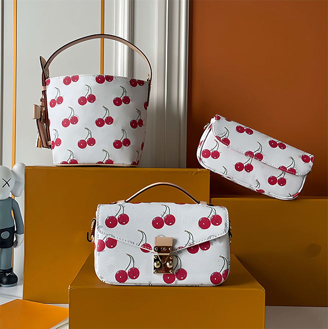White designer tote bag for woman Bucket Bag shoulder bag luxury crossbody bag Cherry purse and handbag Chain Underarm Bag Grained leather surface embossing