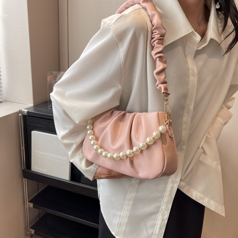 designer French Style Versatile White Pleated Cloud Small Bag for Women 2025 New Pearl Chain Underarm Bag Single Shoulder Crossbody Bag