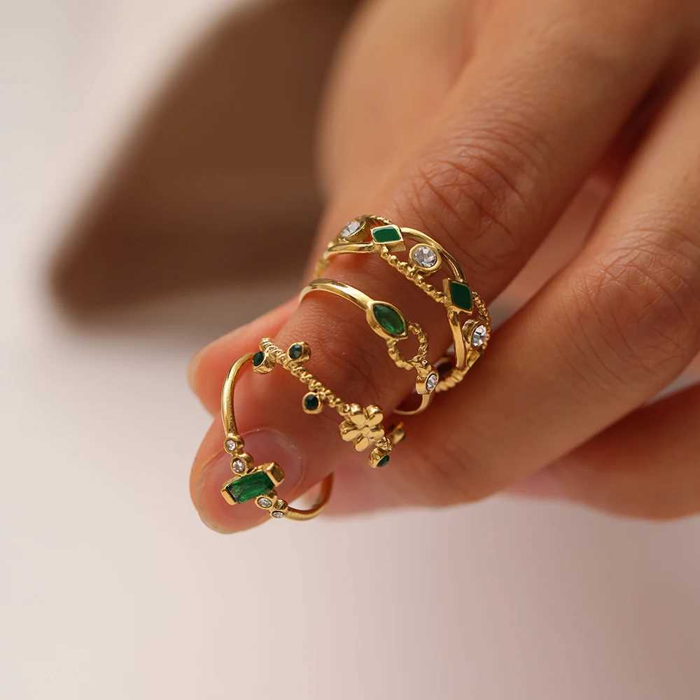 WILD FREE Green Zircon Crystal Stainless Steel Rings for Women Simple Charm PVD Gold Plated Waterproof Jewelry W250606