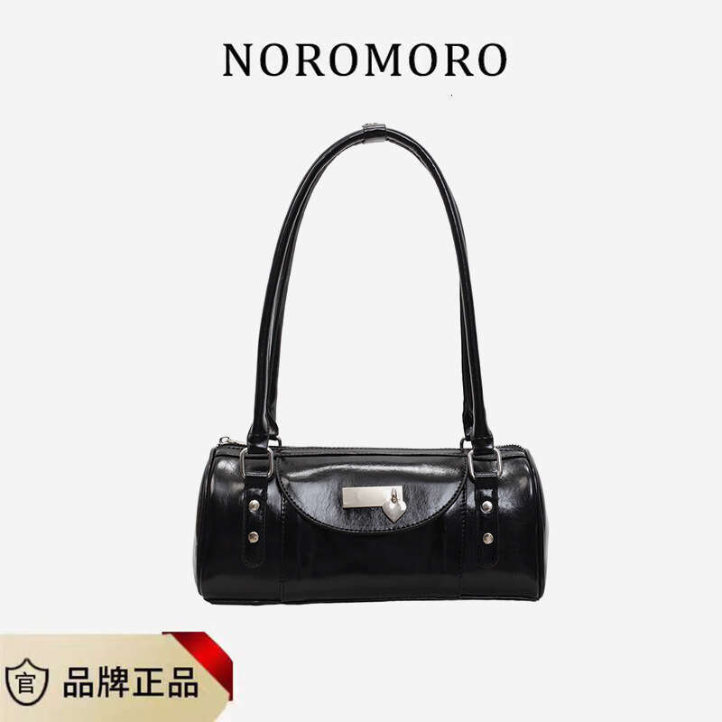 Niche High-End Bowling Handbag for Women 2025 New Fashion Versatile Simple Commuter Crossbody Pillow Bag