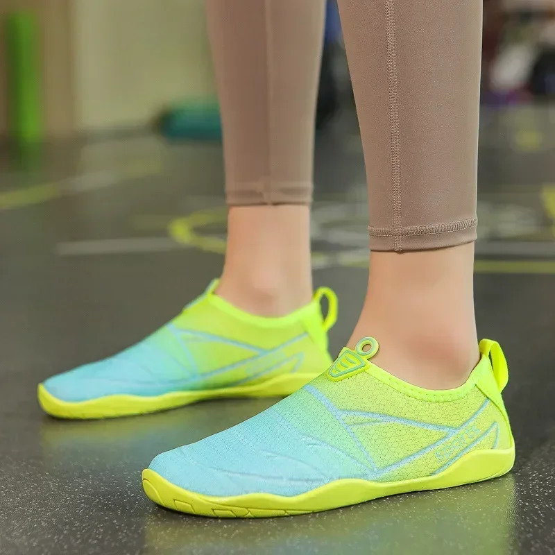Women Outdoor Water Sports Trekking Shoes Indoor Yoga Fitness Shoes Swimming Beach Rafting Land And Water Two-Purpose Aqua Shoes 250605