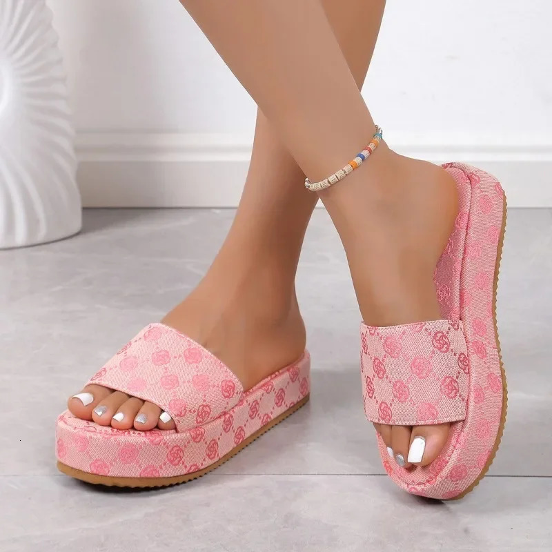 Women Platform Slippers 2024 Summer Shoes Flat Sandals Outdoor Floral Ladies Beach Sandalias 250528
