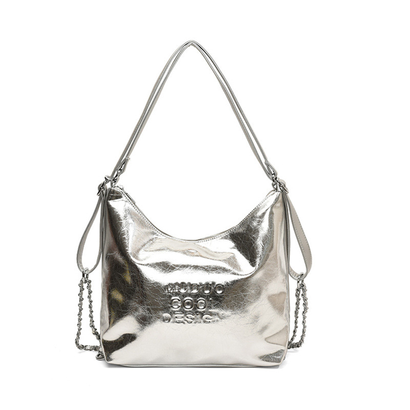 designer Large Capacity Fashion Handbag for Women 2025 New Commuter Tote Bag Oil Leather Simple Shoulder Underarm Bag