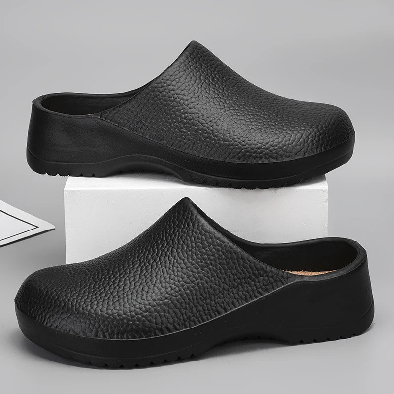 Summer Waterproof Light Comfortable Chef Shoes Suitable for el Restaurants Hospital Kitchen Safety Shoes Non-slip Sandals 250605