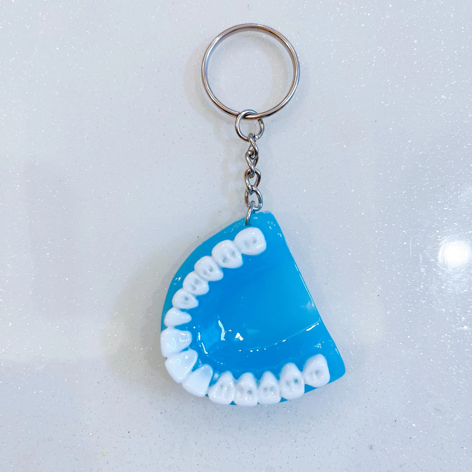 Teeth KeyChain Creative Simulation of Denture Key Chain Car For Women Man Resin KeyRing with Pendant Gifts Wholesale K5188 250606