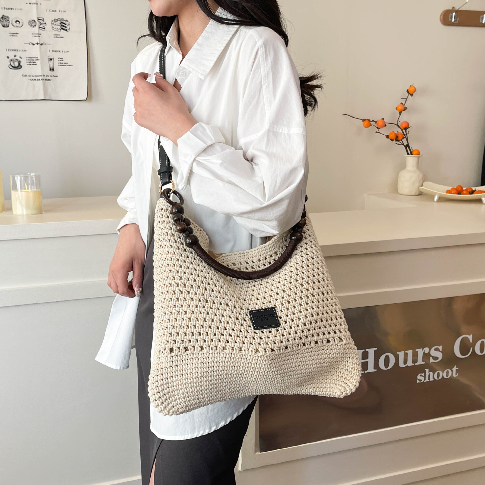 designer Summer Lazy Style Large Capacity Tote Bag for Women 2025 New Niche Light Luxury Handwoven Underarm Bag Beac