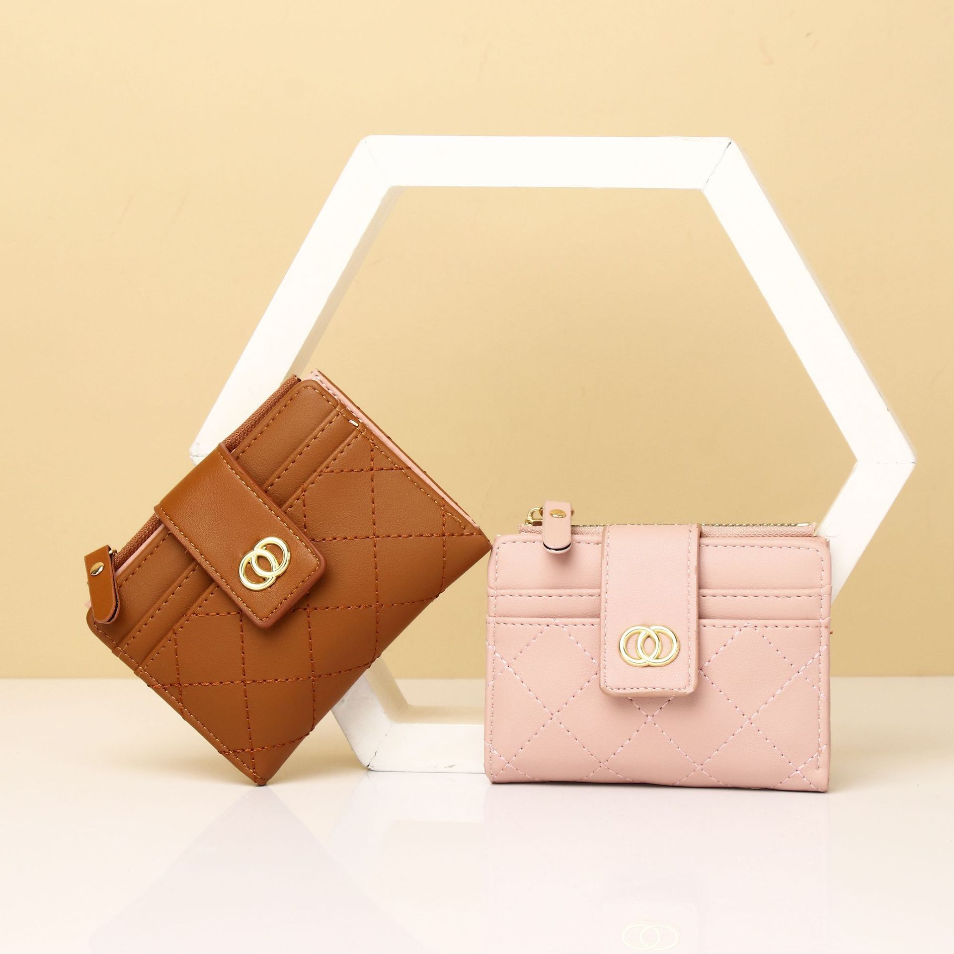 hot Free shipping new designer bag New women multi slot zero wallet and women short wallet with triple fold design