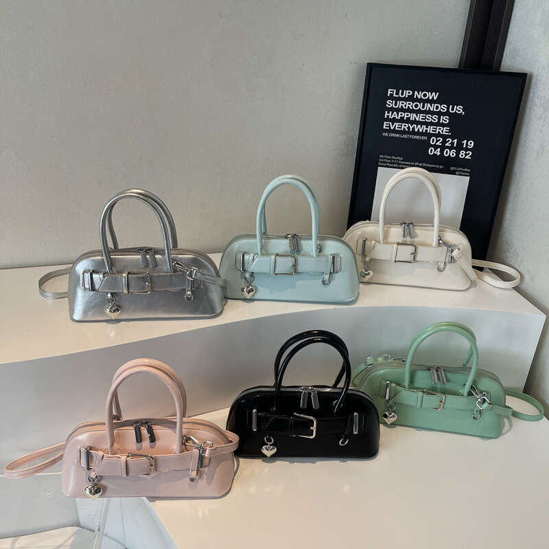 Handheld Commuter Tote for Women 2025 Spring New Fashion Simple Large Capacity Shoulder Bag Texture