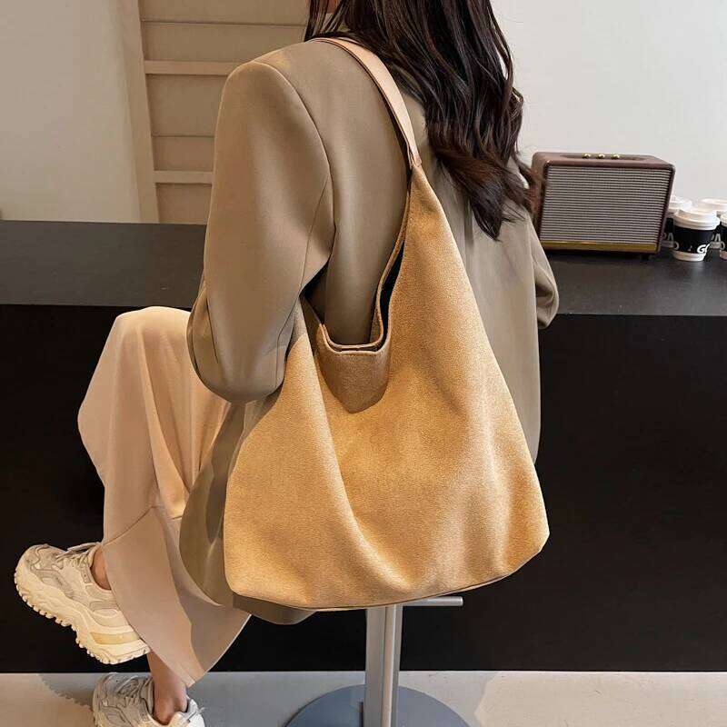 Autumn and Winter Vintage Women's Large Capacity Suede Shoulder Solid Color Simple Versatile Bucket Bag