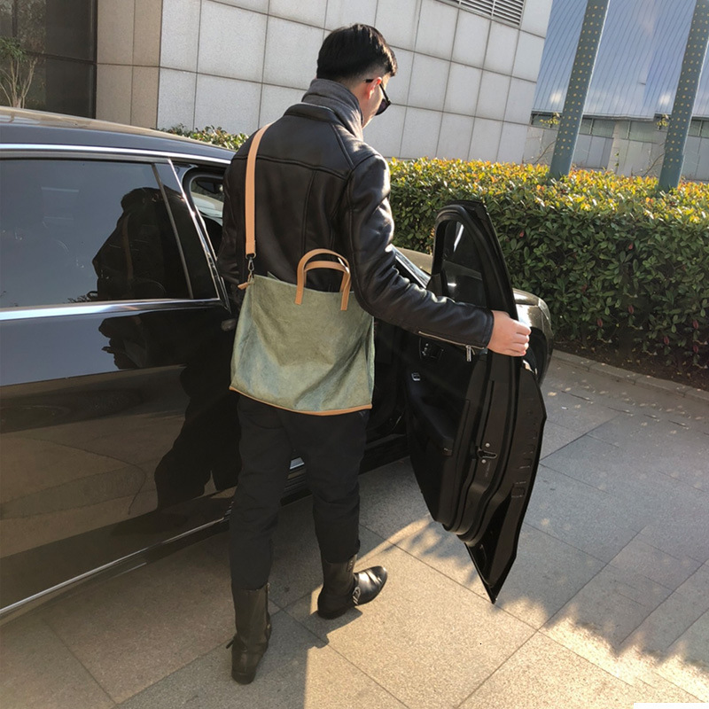 designer 2025 Korean New Style Unisex Simple Crossbody Bag Ins Large Capacity Retro Kraft Paper Bag Handbag Shoulder Bag