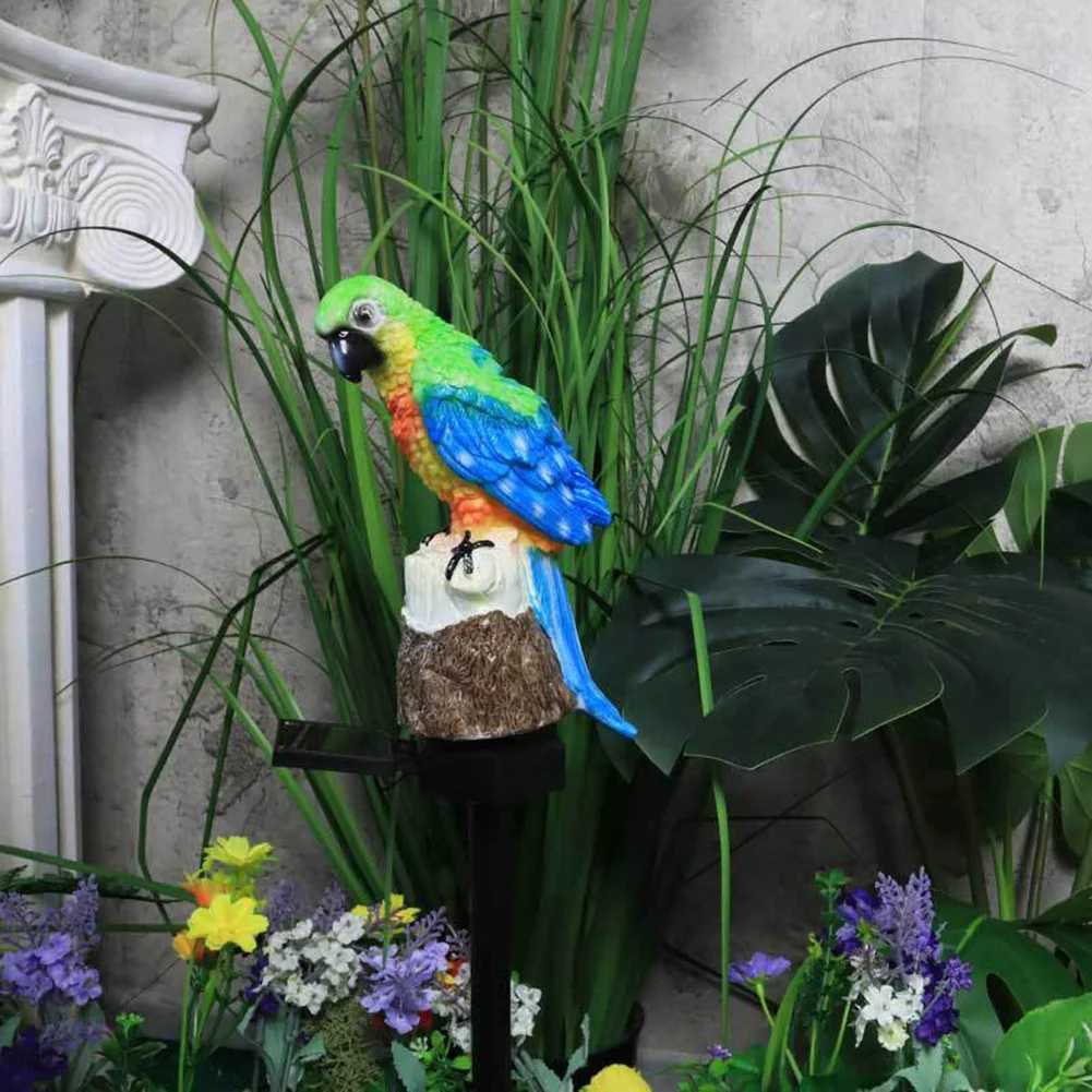 Outdoor Garden Lamp Resin Solar Parrot Lamp IP55 Waterproof Macaw Ground Light 600MAH Garden Landscape Light for Patio BalconyXJ250606