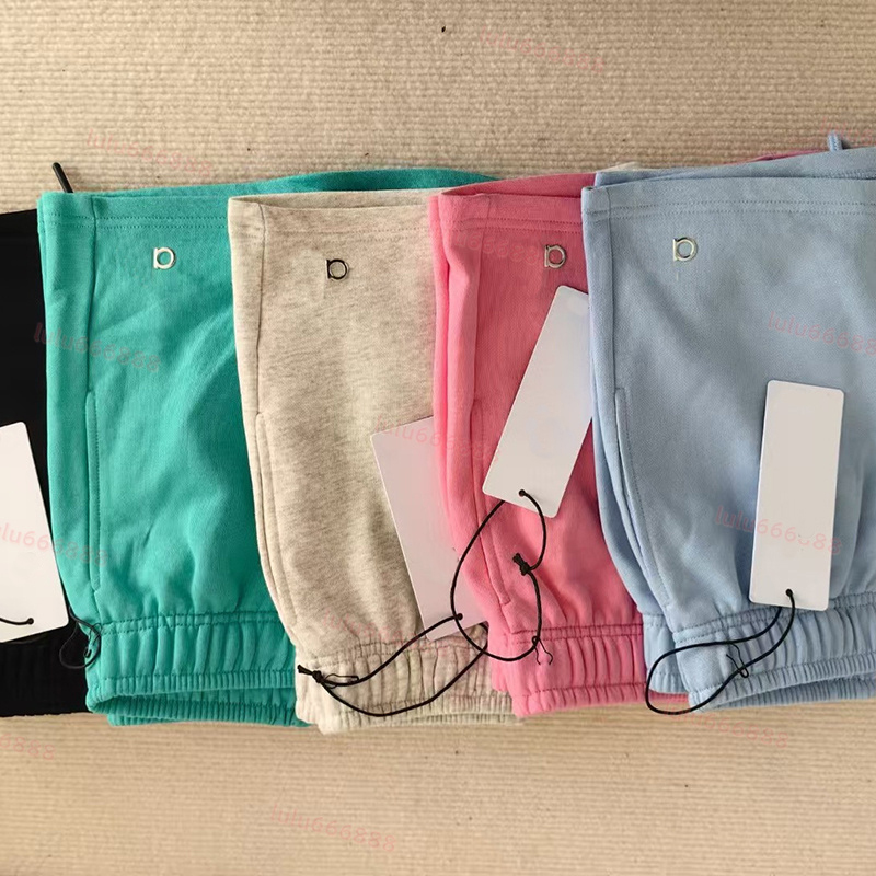 2025 Yoga shorts Spring and summer new fashion women sports shorts leisure multi-functional trend