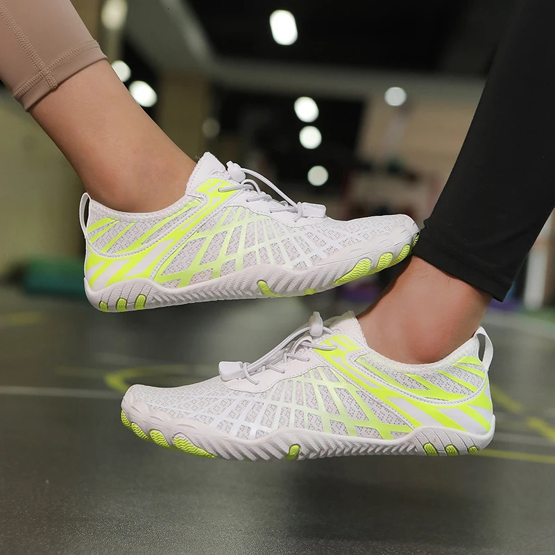 Water Shoes Men Quick Drying Swim Beach Aqua Shoes for Water Sport Diving Hiking Sailing Travel 250605