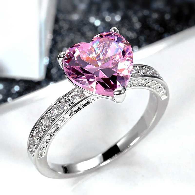 925 Sterling Silver Pink Heart Rings Women Brilliant Cubic Zirconia Bridal Wedding Party Rings Simple Stylish Female Accessories XJ250606