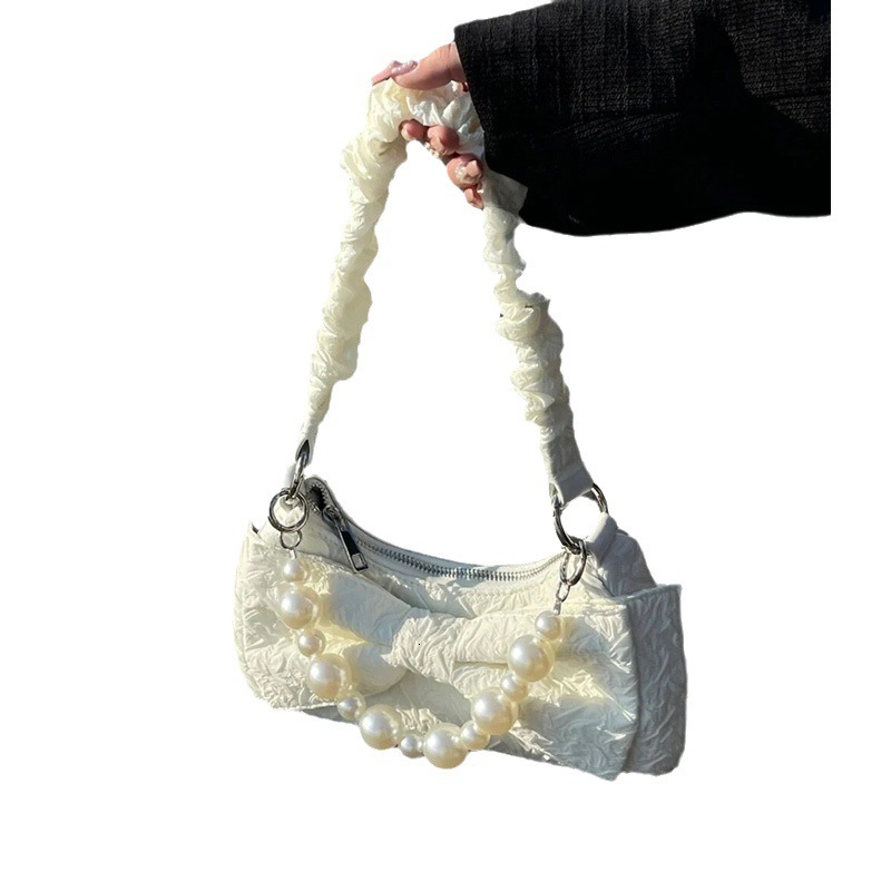 designer Underarm Bag for Women Summer Ins Super Popular Bowknot Pearl Chain Bag Niche Handbag Wrinkled Shoulder Crossbody Bag