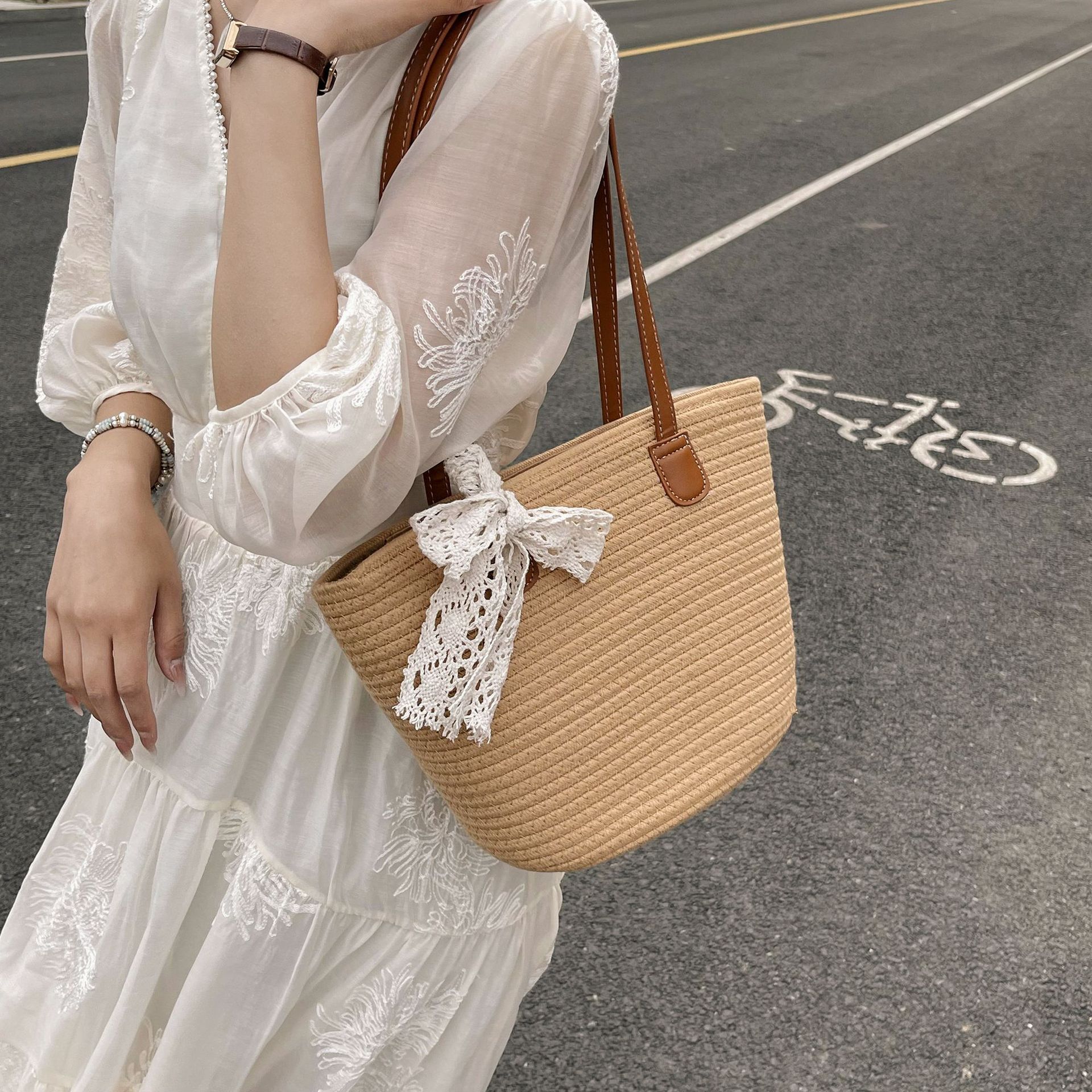 designer Large Capacity Cotton Rope Bag for Women 2025 New Summer Tote Bag Beach Bag Vacation Woven Bag