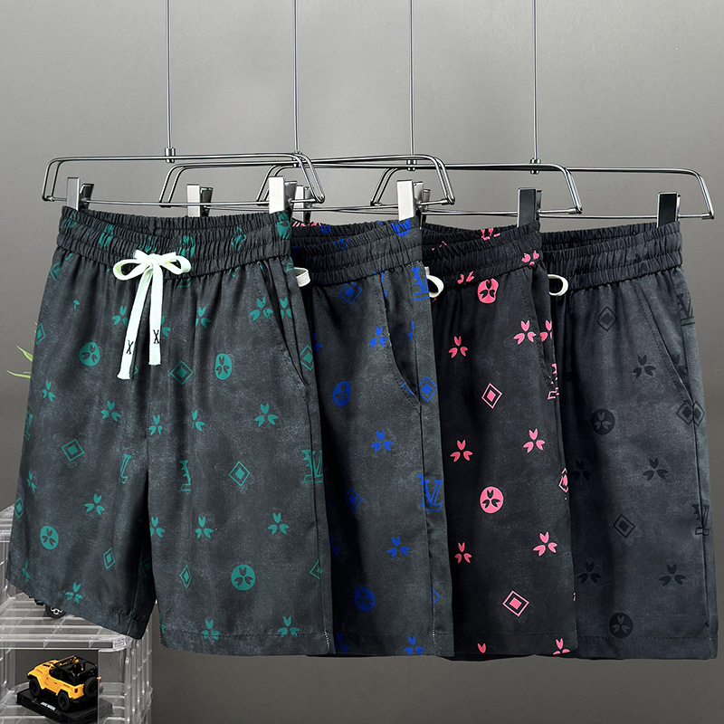 2025 free shipping designer T shirt for Men casual shorts for summer loose fit plus size pants thin cut worn for sports Embossed