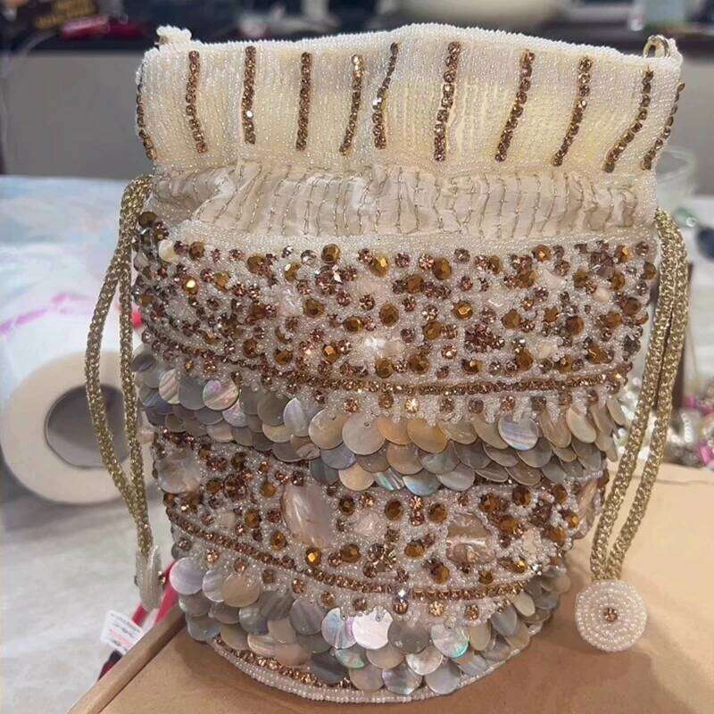 DOYUTIG Indian Handmade Heavy Industry Nail Bead Bucket Women Embroidered Shell Party Handbag Beauty Wedding Evening Bag N012