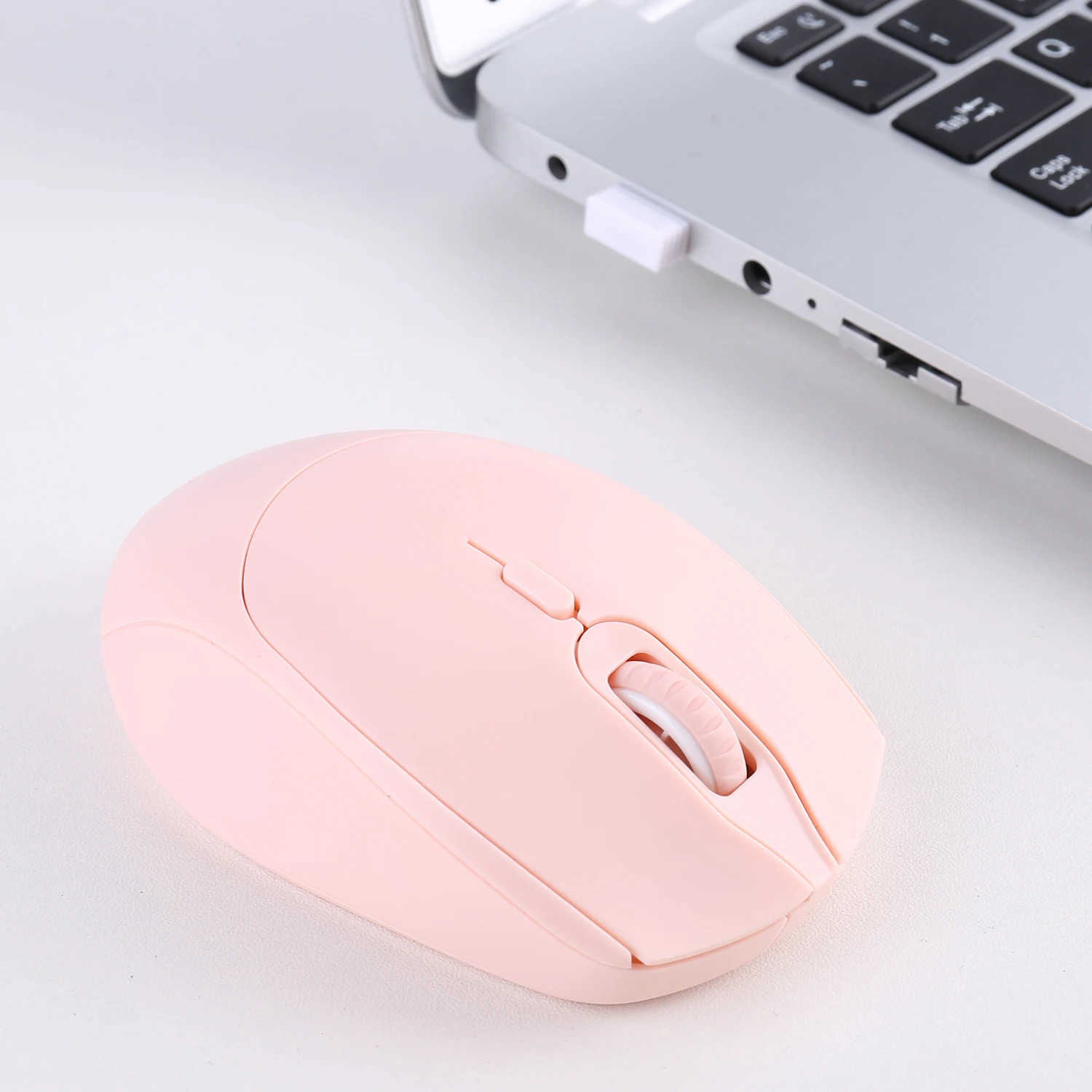 Rechargeable Wireless Mouse with LED Backlight 3 Adjustable DPI USB-C Charging Silent Ergonomic Compact Portable for PC Laptop Z250320