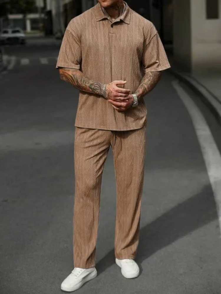 New summer styles for men Solid-color jacquard set fashionable line texture casual lapel short-sleeved POLO shirt trousers W250609