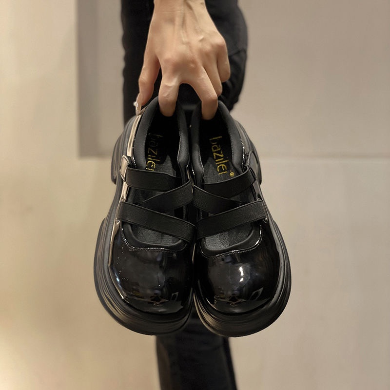 2025 free shipping fashion designer French Mary Jane small leather shoes women's sponge cake thick sole shallow mouth thick heel white