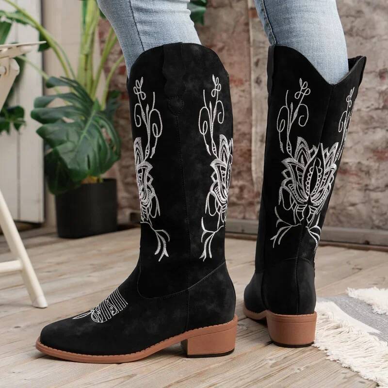 Ddmyoutdoor Retro Embroidery Low Heels Western For Women Autumn Pointed Toe Cowboy Woman Black Suede Knight Boots Plus Size Outdoor Shoes