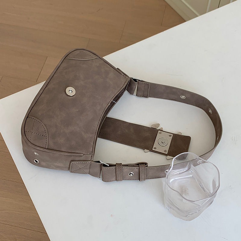 designer 2025 Spring Summer New Niche Bag Women Retro Suede Baguette Bag Shoulder Handbag Millennial Hot Girl Underarm Bag