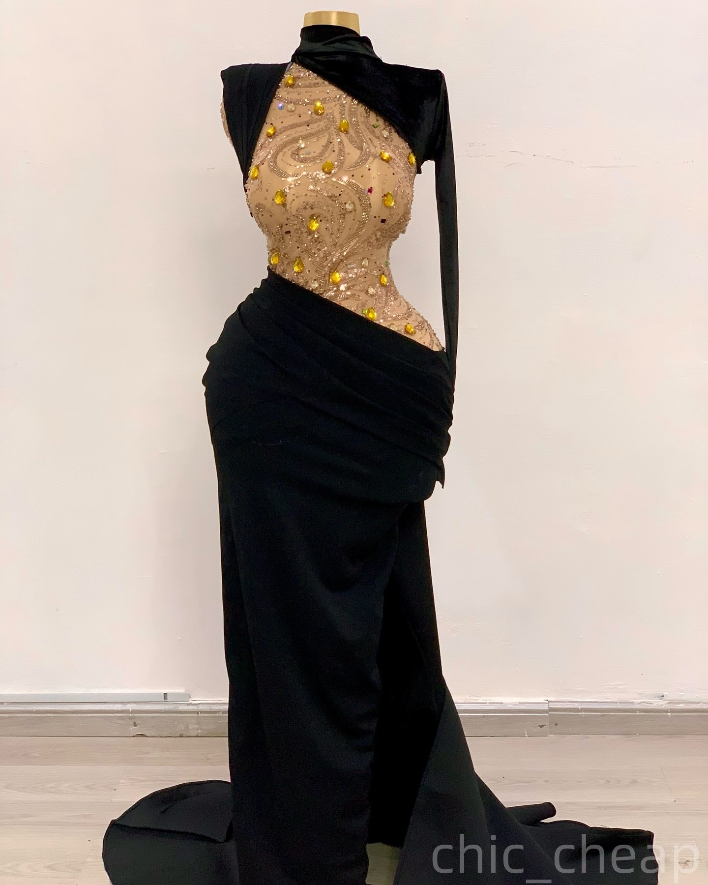 Black Mermaid Prom Dresses 2025 Lace Crystals Velvet Illusion Evening Formal Party Second Birthday Engagement Gowns Plus Size Dress For Special Occasi