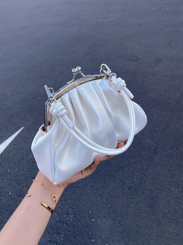 designer 2025 Summer New Cute Girl Pleated Clip Bag Niche High-end Chain Bag Handbag Crossbody Bag Dumpling Bag