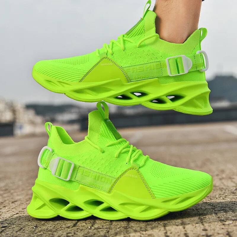 Ddmyoutdoor Hot Sale Mesh Fluorescent Green Running Sneakers For Men Cheap Light S Trainers Fashion Breathable Sport Shoes Male Outdoor Shoes
