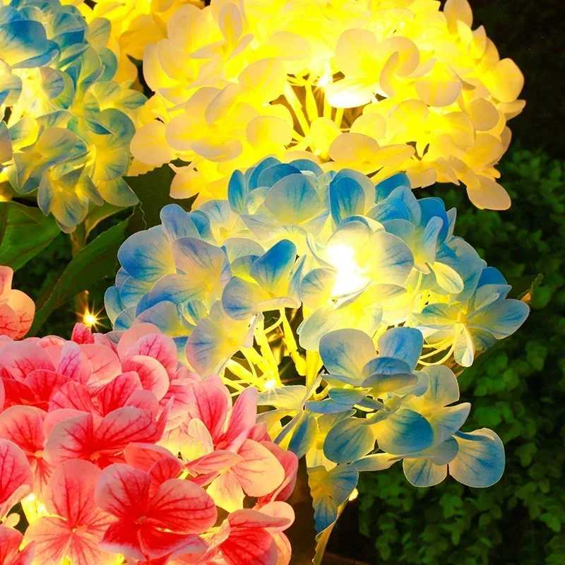 Solar LED 3 Head Hydrangea Rose Flower Light for Outdoor Garden Lawn Patio Country House Vegetable Patch Walkway Path Decoration W250607
