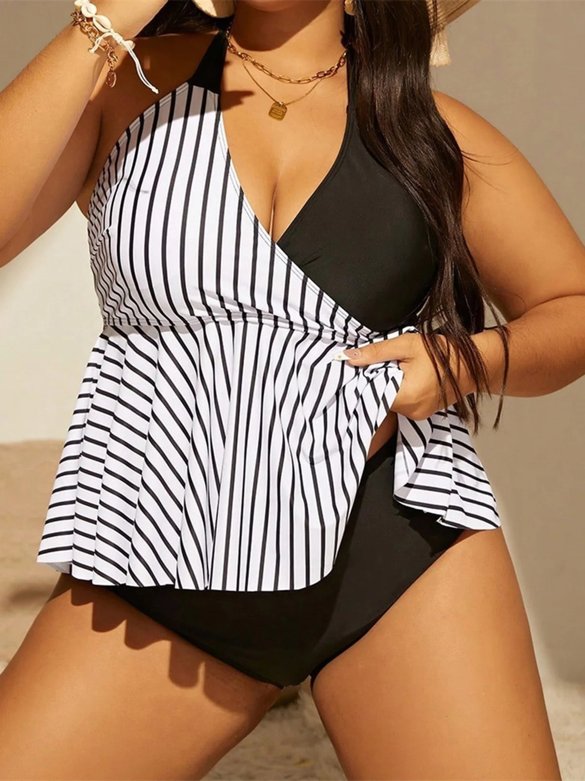 0XL 4XL Stripe Bikini Large Size Swimwear Plus Women Swimsuit Female Twopieces set Bather Bathing Suit Swim K6651 250603