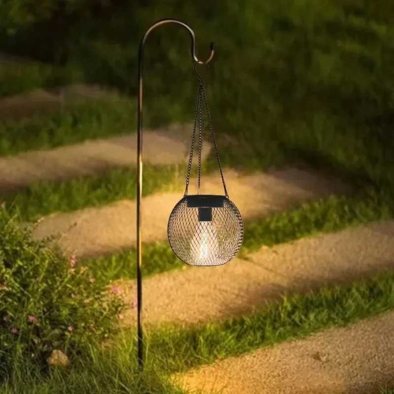 Solar Garden Lights Outdoor Hollow Diamond Pattern Projection Lantern Waterproof Decorative Hanging Lamp for Yard Pathway Decor W250607