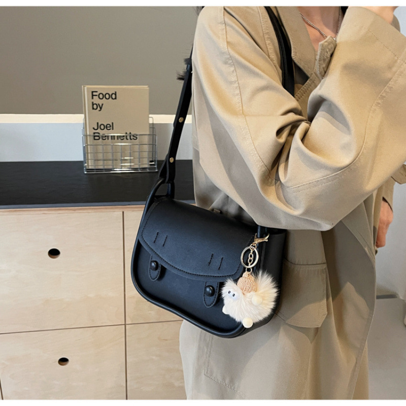 Brand High Quality New Style New Fashion Niche Small Bag Single Shoulder Textured Underarm Versatile High-end Crossbody Saddle Bag New Free Delivery D