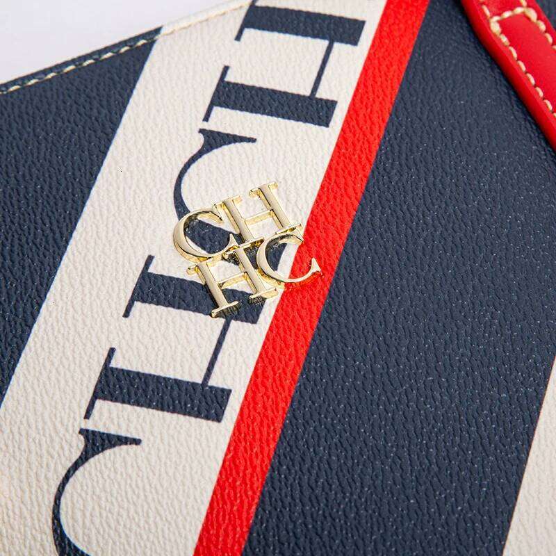 Brand 2024 Women's PVC Bucket Large Capacity Shopping Travel Commuter Tote Fashion New Element Shoulder Bag