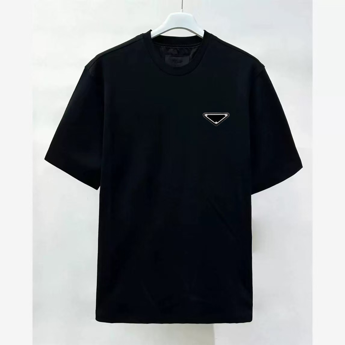 20SS Mens Designer t shirt Summer t Shirt Casual Cotton Round Neck shirt printing Short Sleeve Loose Comfortable Quality Apparel European American Sizes 5A