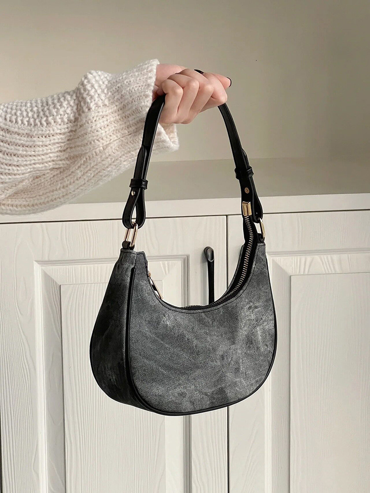 designer 2025 New Niche Crescent Bag Shoulder Bag High-end Underarm Bag Trendy Casual Texture Handbag Crossbody Bag for Women