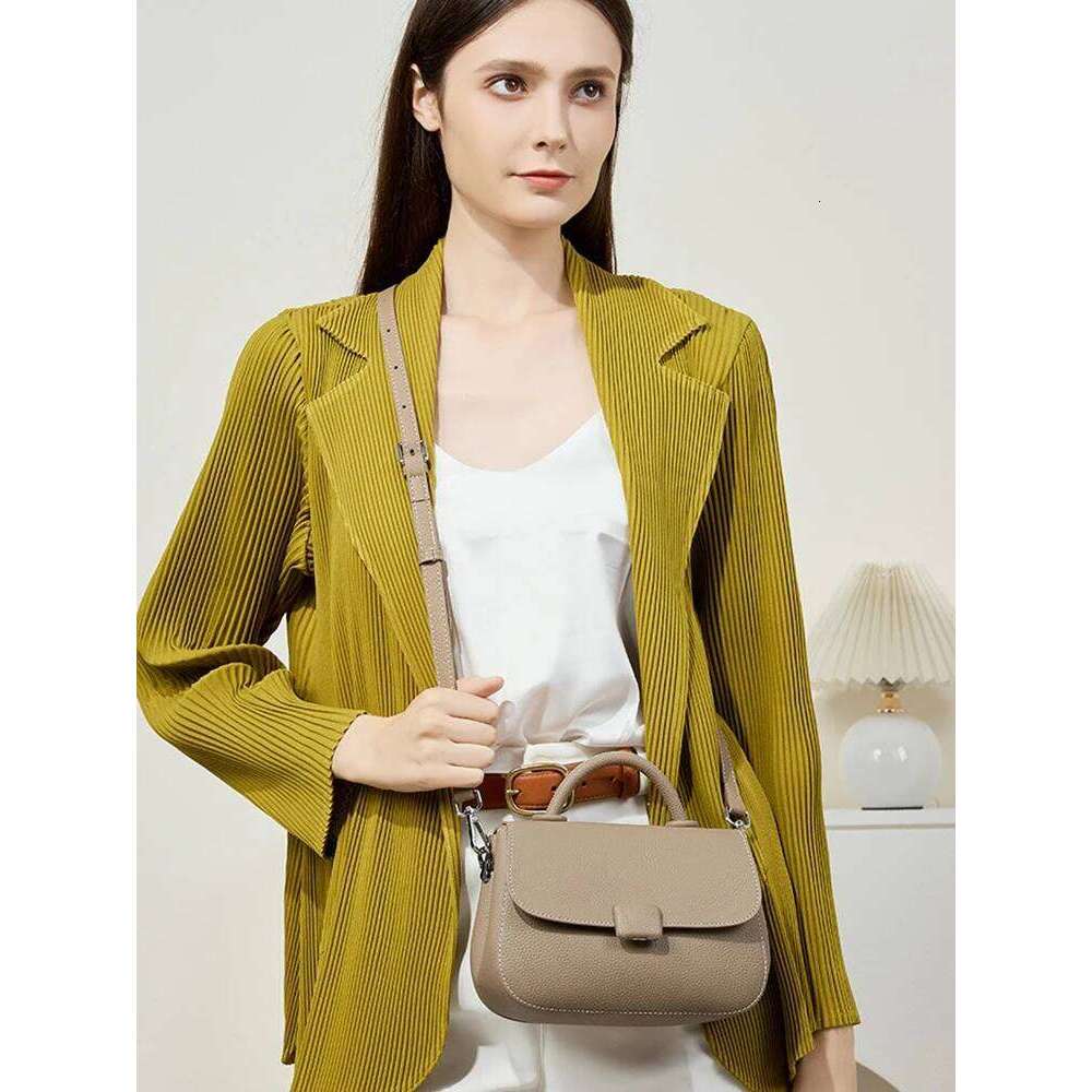 Zency Genuine Leather Simple Top Handle Handbag Women Designer Square Crossbody Satchel Flap Bag For Spring Summer