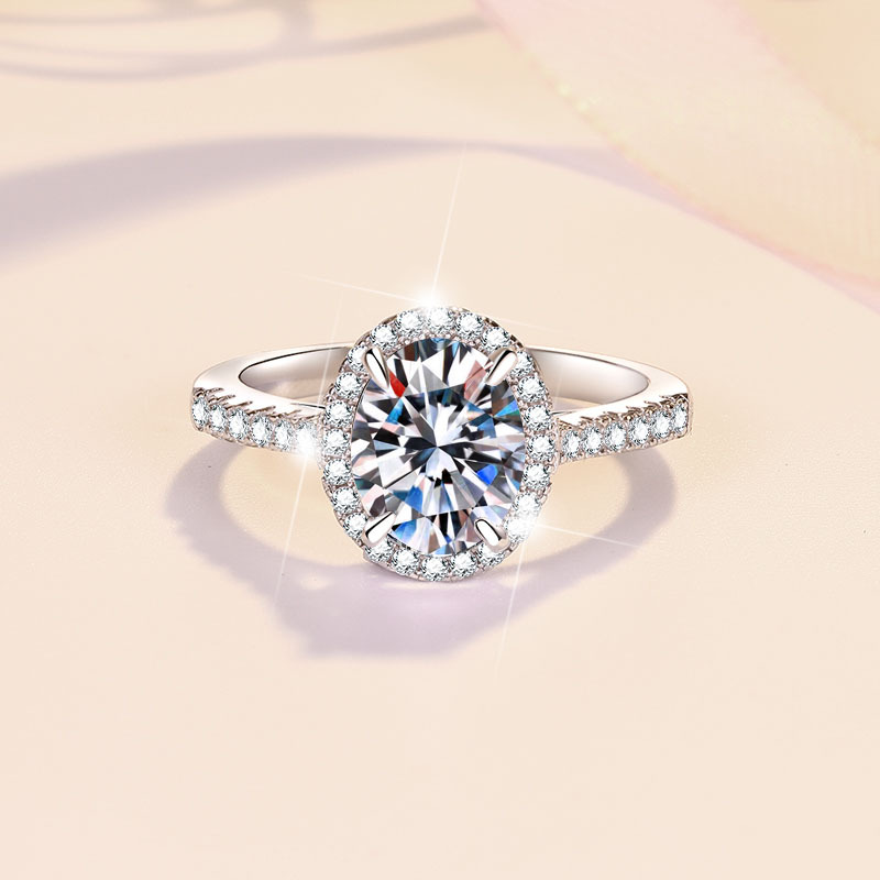 Stunning 2-Carats Oval Shape Moissanite Solitaire Necklace Premium Quality Eternity Diamond Alternative Jewellery