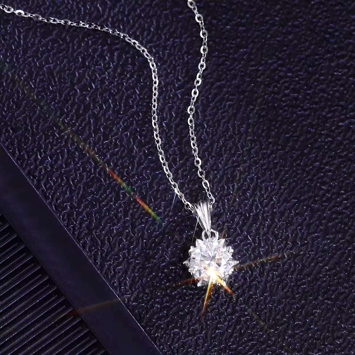 Wholesale Jewelry Classic 925 Sterling Silver Round Diamond Pendant Necklace D VVS Moissanite Flower Necklace Women